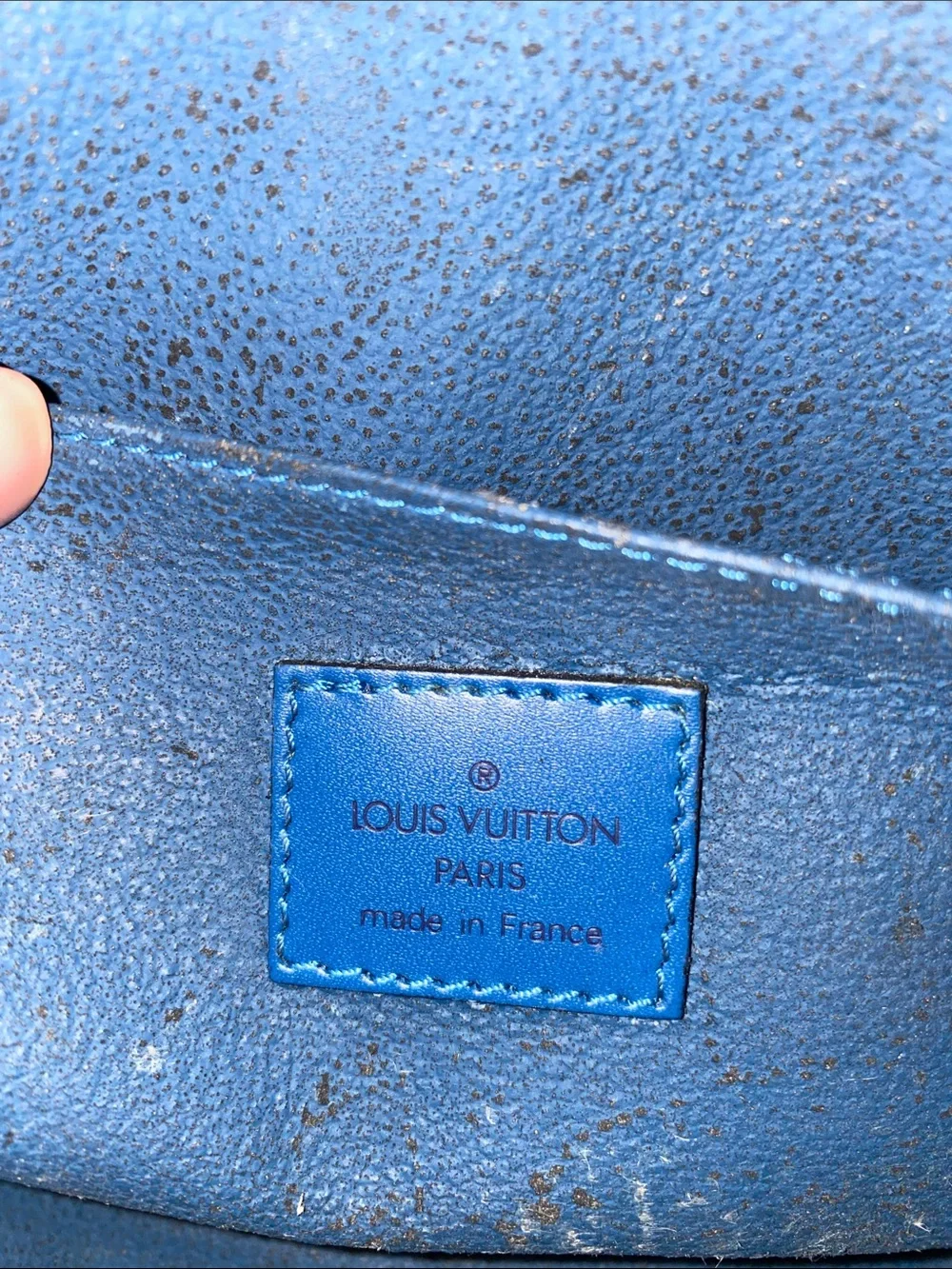 Authentic Rare LOUIS VUITTON Epi Blue Leather Dauphine GM Pouch Bag